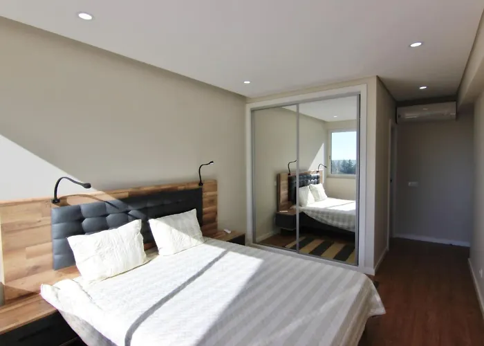 Amendoeiras Ii - Apartament